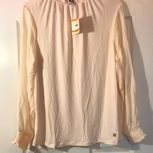 Anne Klein beautiful cream stretchy Roush  sleeves & neck size small  NWT